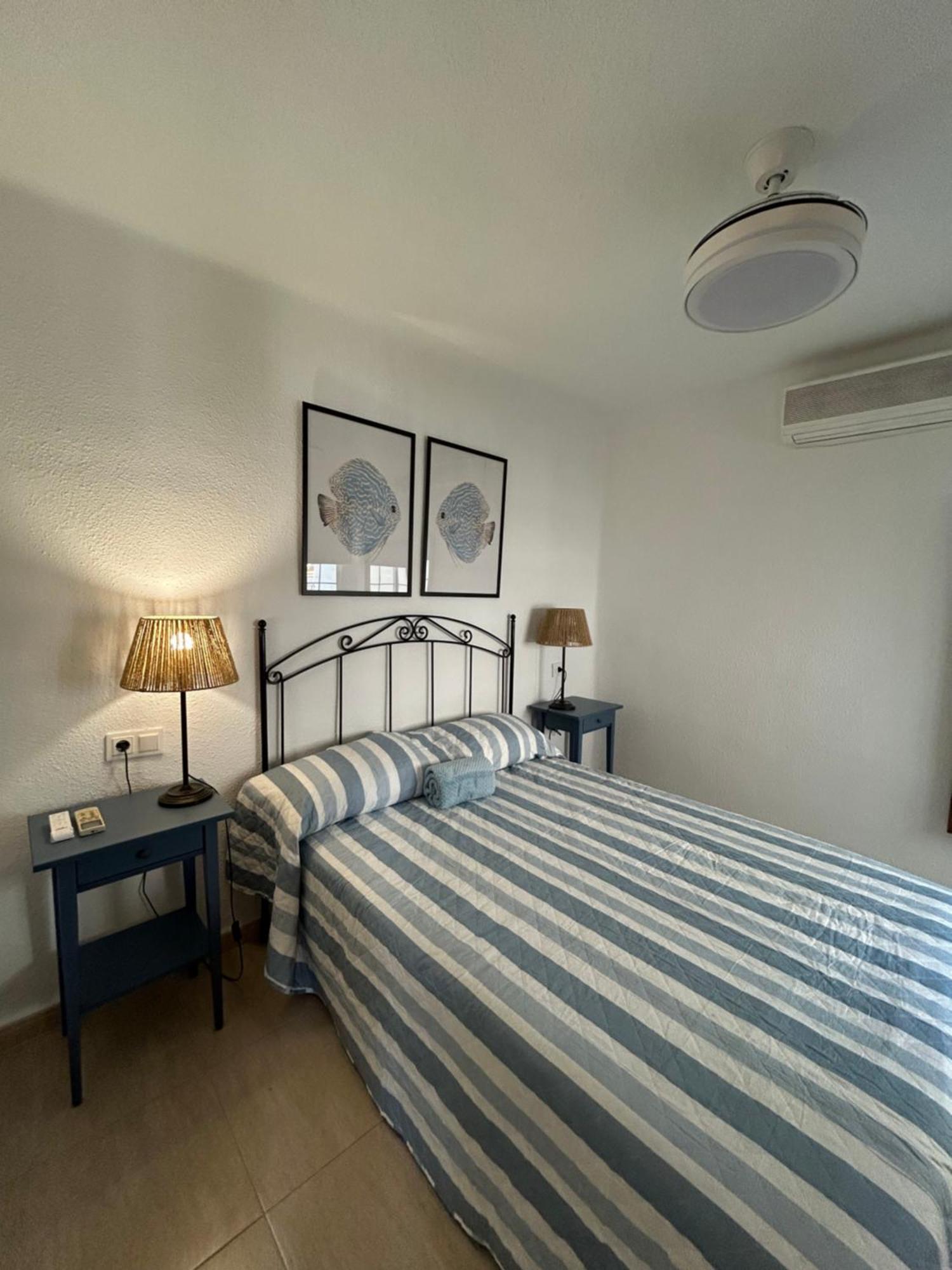 Blue Apartament Торе дел Мар Екстериор снимка