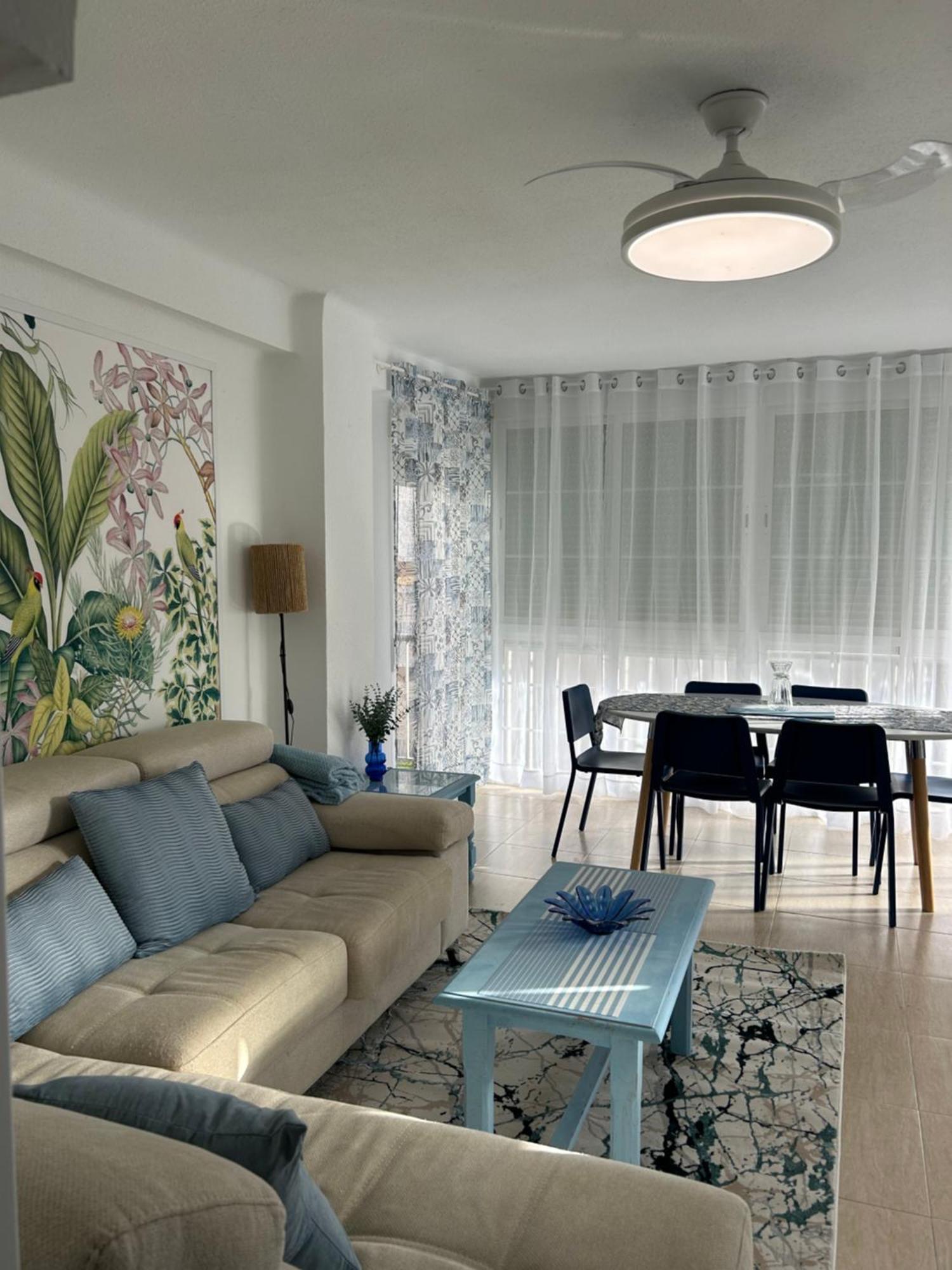 Blue Apartament Торе дел Мар Екстериор снимка